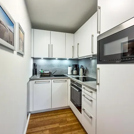 Residenz Hohe Lith Nr 8 *